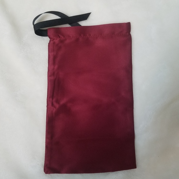 Gucci Red Suede Sunglass and Eyewear Case with Duster, Cloth and Card - Picture 6 of 8